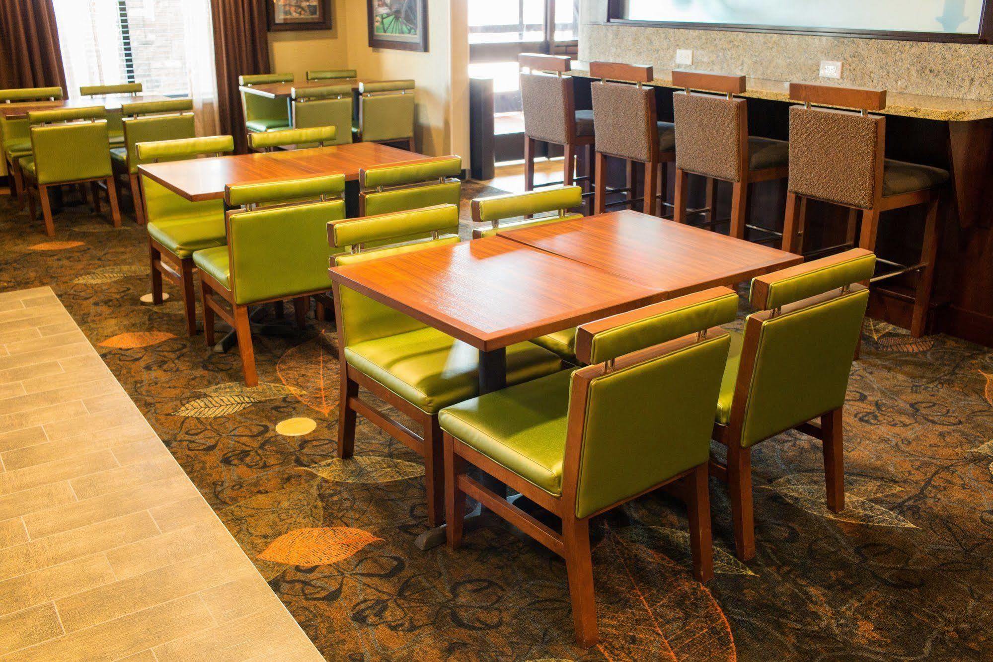 Little Missouri Inn & Suites New Town Eksteriør bilde